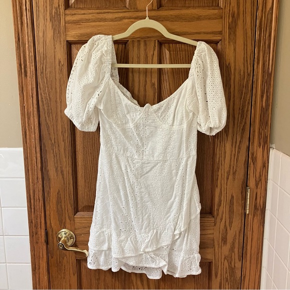 SHEIN White Eyelet Lace Dress Size L - Picture 1 of 10